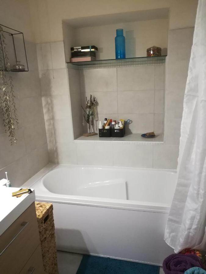 Апартаменты Confortable F3 Proche Gare Saint Roch Et Centre Монпелье Экстерьер фото
